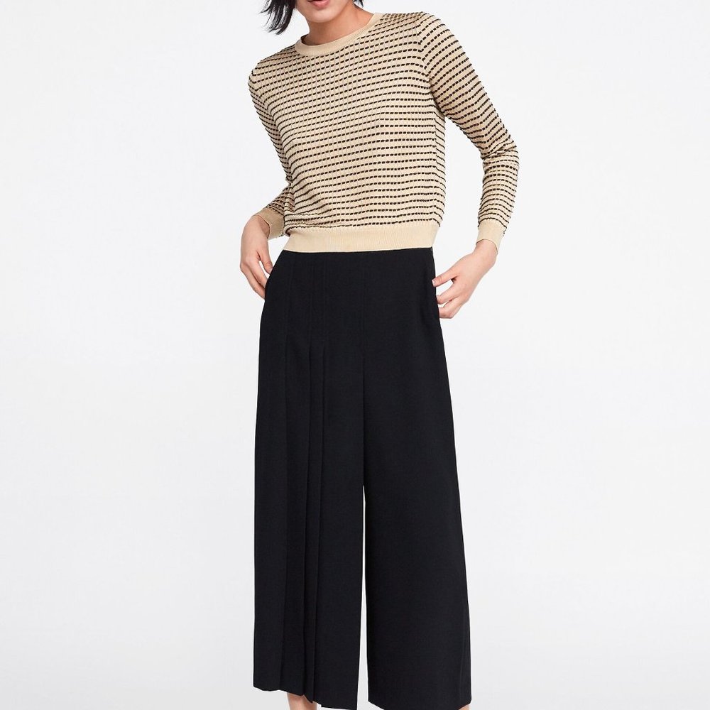 NWT Zara Knit Sweater Metallic Thread Beige Small